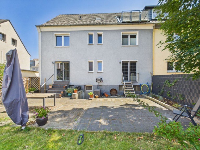 Hauptbild: Mehrgenerationenhaus in ruhiger Wohnlage von Altenessen Nord