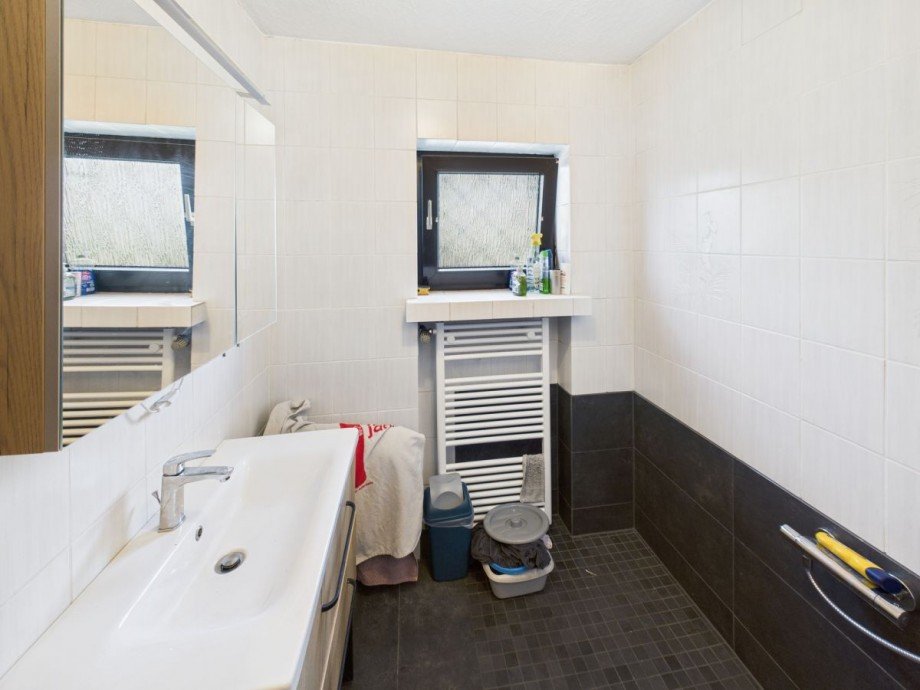 Badezimmer EG Zweifamilienhaus Essen
