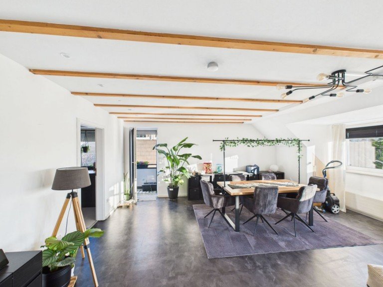 Wohnzimmer Essen Maisonettewohnung Exklusive Maisonette Wohnung mit Blick auf das Hexbachtal