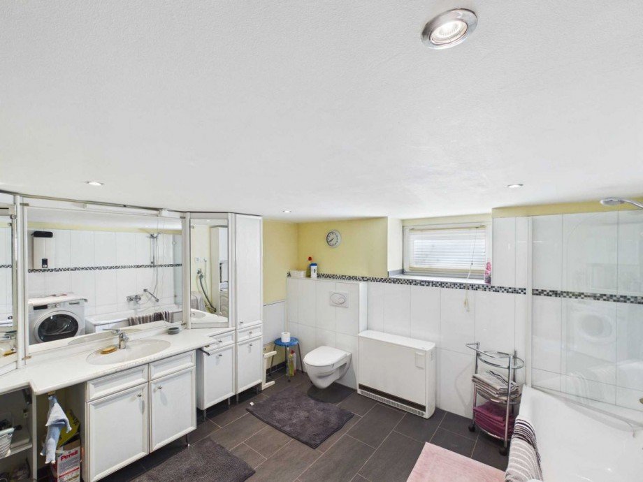 Badezimmer Doppelhaush�lfte Essen