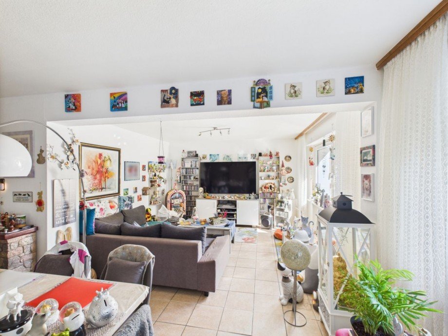Wohnzimmer EG Mehrfamilienhaus Oberhausen